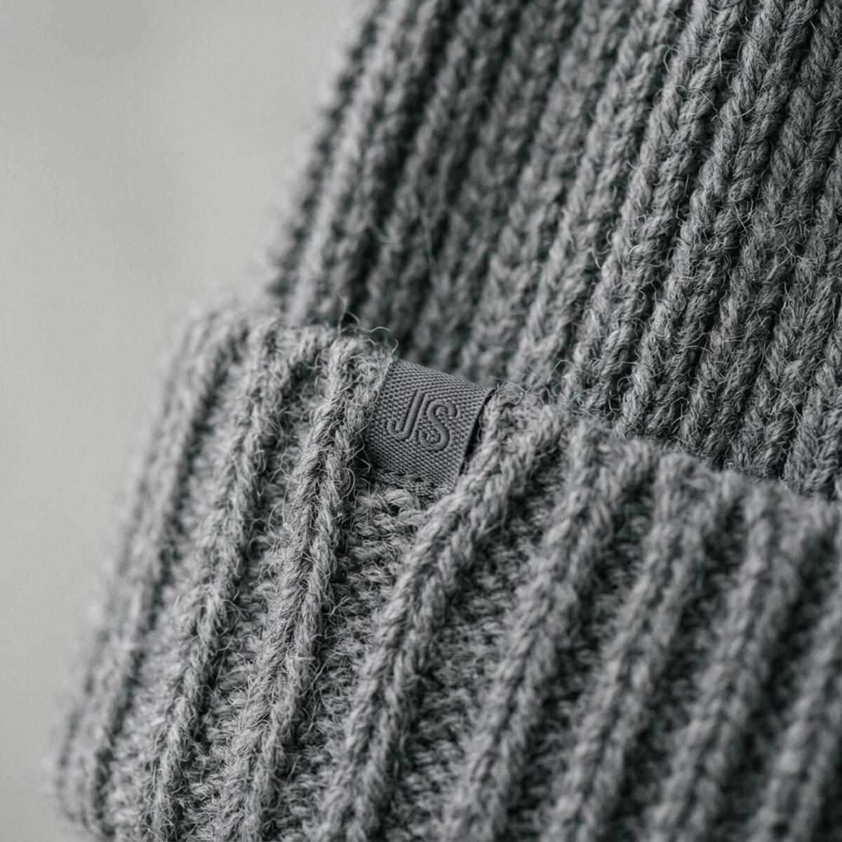 Beanie Gray